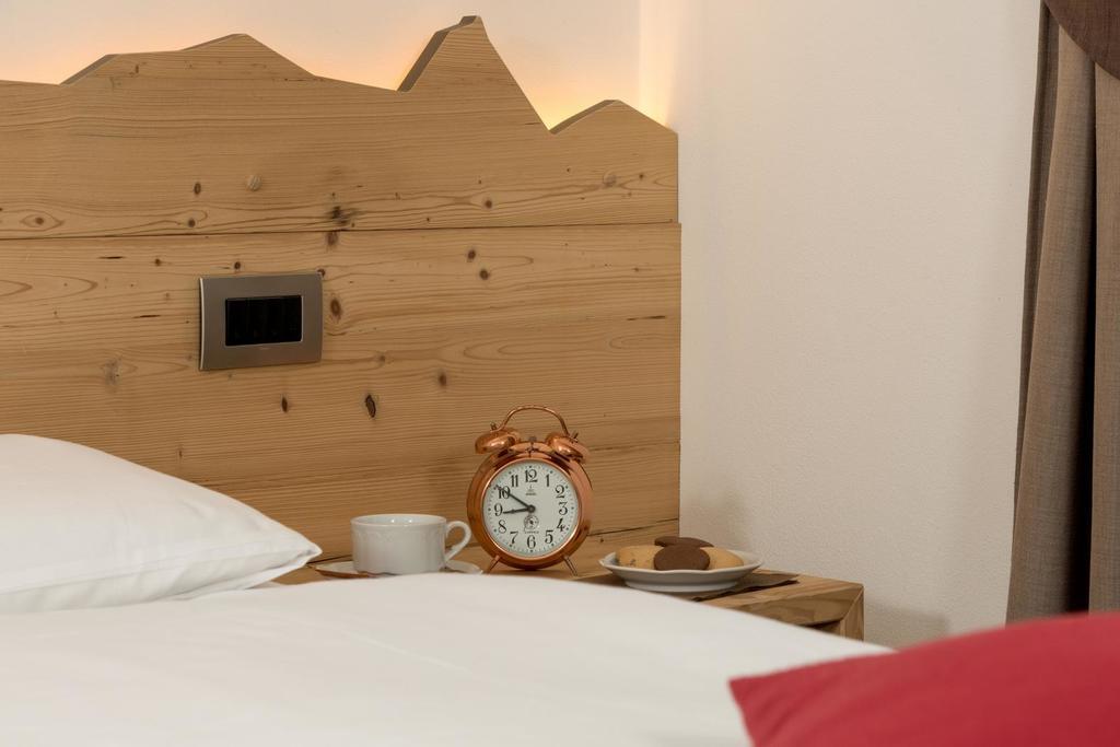 Hotel Garni Lastei Pozza di Fassa Extérieur photo