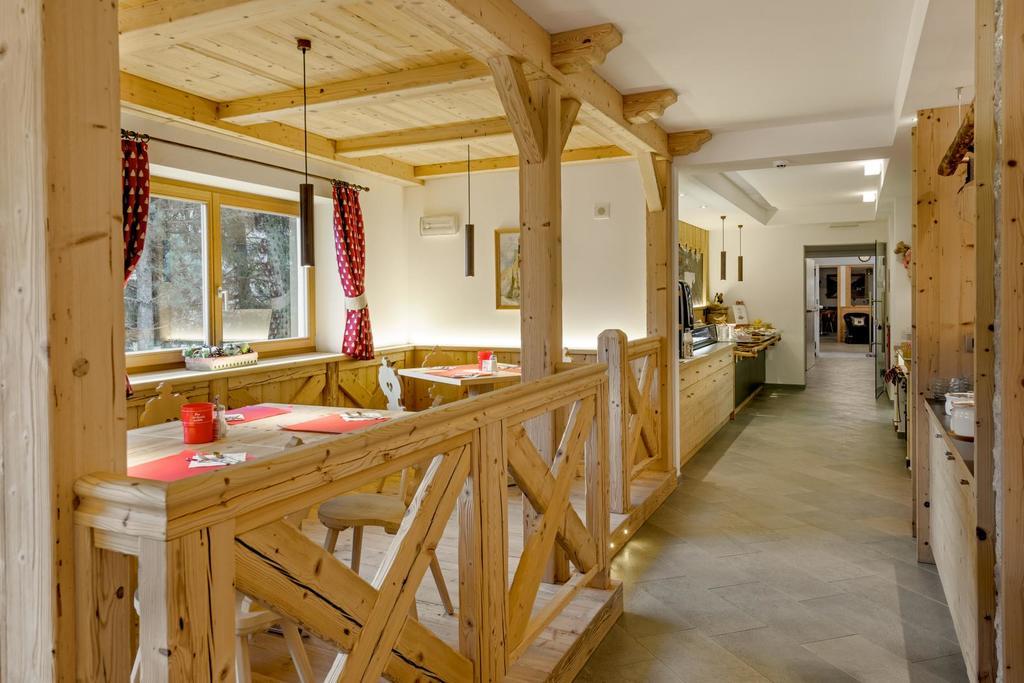 Hotel Garni Lastei Pozza di Fassa Extérieur photo